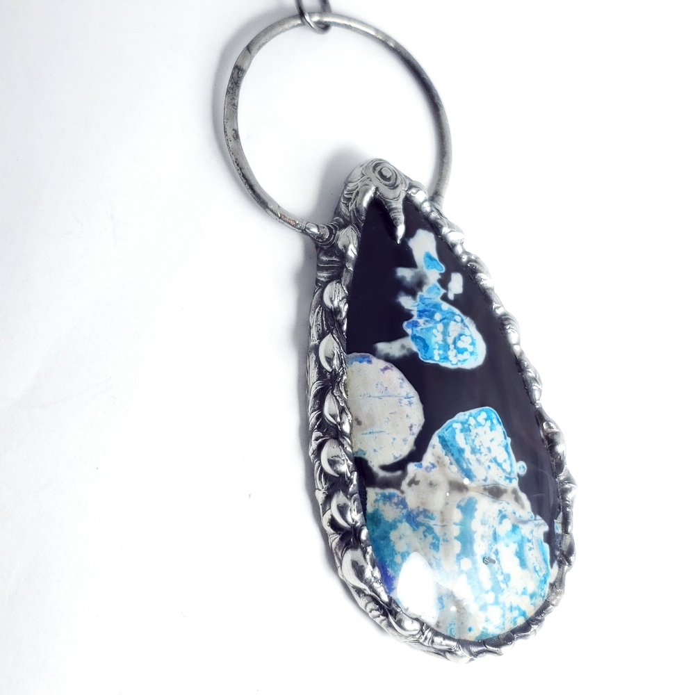 Blue and black agate